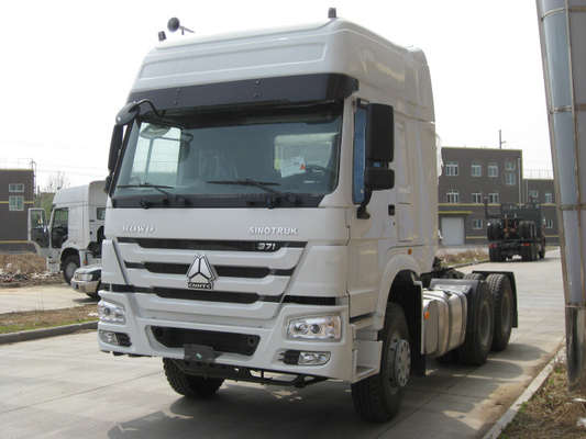 25 Tons White Howo Sinotruk 6x4 Tractor Truck Wd615.47 With High Collision Resistance