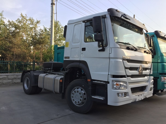 Heavy Prime Mover Truck Sinotruk Howo 4x2 6 wheel 336HP 400L Fuel Tank