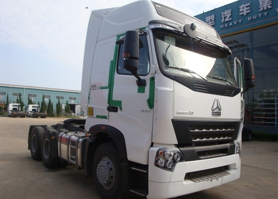 ISO Passed 10 Wheeler Sinotruk Howo Bulk Cement Tank Truck and Tractor Truck with 50M³ Tanker Body