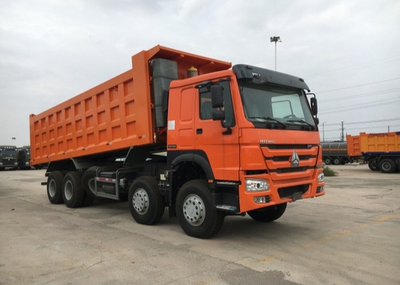 High Loading Capacity 12 Wheeler Dump Truck With Safety Hydraulic Control System