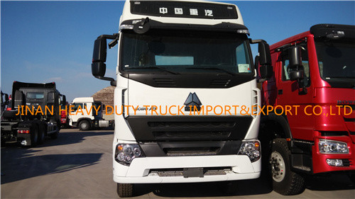 10 Wheeler Sinotruck HOWO A7 6x4 Tractor Trucks 371hp 420hp