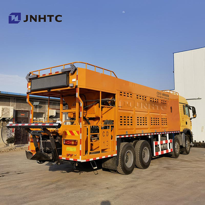 Road Maintenance Fiber Slurry Sealing Truck HOWO 8x4 A7 H5
