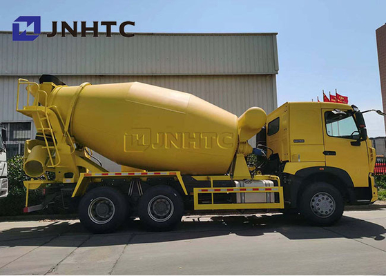 6x4 Sinotruck Howo Concrete Mixer Truck Left Driving Type