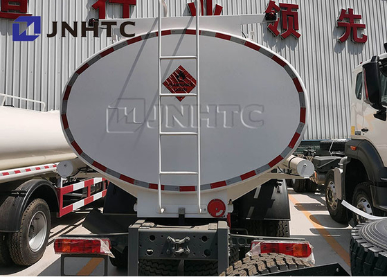 Sinotruk Howo Fuel Tank Truck 6x4 20000l 25000 Litres