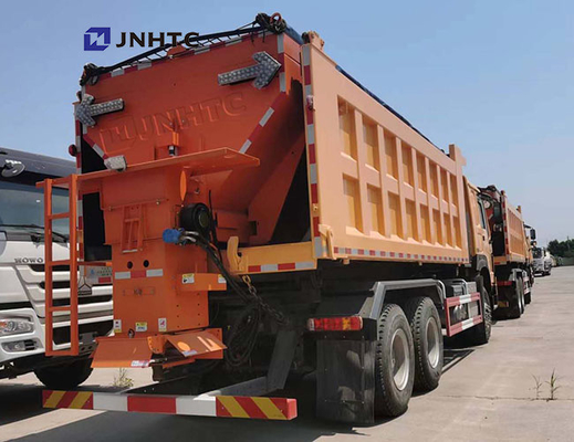 Road Sweeper Snow Plow Pickup Truck Sinotruk Howo 371hp 300L