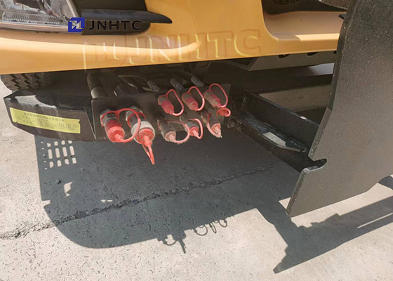 Road Sweeper Snow Plow Pickup Truck Sinotruk Howo 371hp 300L