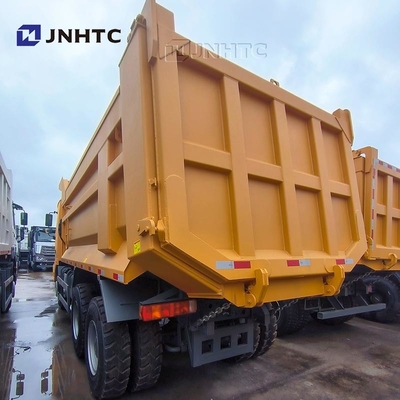 Sinotruck Mining Dump Truck Tipper 10 Wheels 50ton Coal To DR Congo