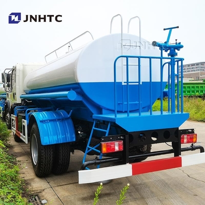 5000L Tank Sinotruk Howo Light Water Tank Truck 6 Wheels 5 Cbms