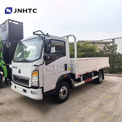 Single Row Cab Light Cargo Truck Howo 4x2 6 Wheels Cargo Truck