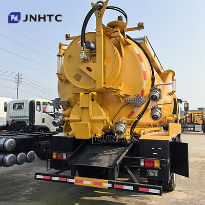 New Sinotruk HOWO Water Suction Truck 8cbm Sewage Waste Vacuum  For Sale