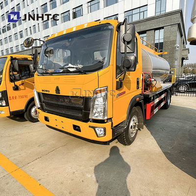 China Hot Sell Howo 4 Cbms Road Intelligent Asphalt Distributor Trucks NEW Bitumen Sprayer Asphalt Distribution Truck