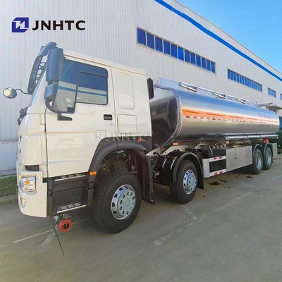 Sinotruk HOWO Fuel Tank Truck 8X4 400HP 28000L 35000L 30000lL High Quality