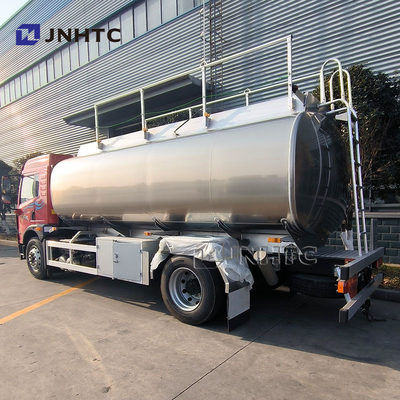 FAW Fuel Tank Truck Oil Tanker 4X2 5M3  6 Wheel Weatherproof With Steel Framed Structure