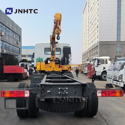 Heavy Truck HOWO Diesel Cargo Truck 4x4 6 Wheeler Chassis With Crane High Quality