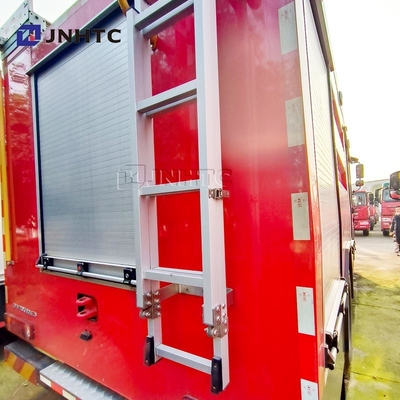 HOWO 4*4 Fire Fighting Truck HOWO 5000L Water Foam Tanker Firefighter Truck Mini Fire Fighting Truck