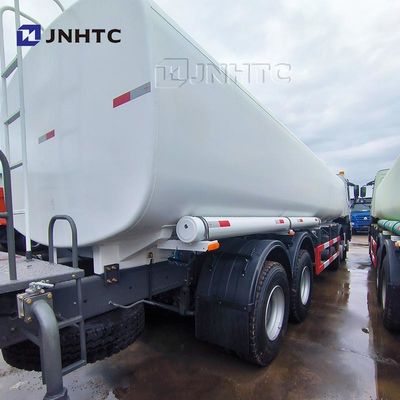 Sinotruk Howo Water Tank Truck 8X4