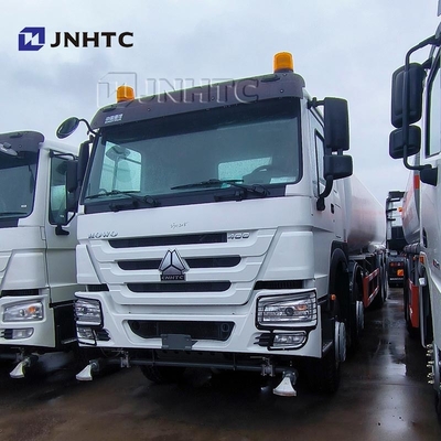 New Product Sinotruk Howo Water Tank Truck 8X4 400HP 10 Tires Tanke Water Hot Sale