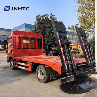 Good Price HOWO Wrecker Truck 4X2 165HP Mini Camioneta Flatbed Cargo With Ladder Truck