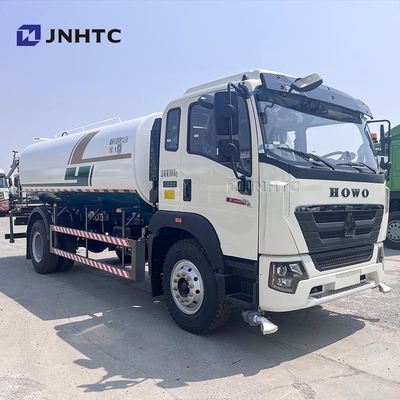 Hot Sale Sinotruk HOWO 6X4 320-450HP 20m3 Water Bowser Tanker Sprinkler Tank Truck