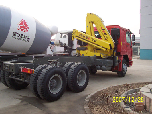 Sinotruk Tractor Truck Mounted Cranes Equipment 336hp 6×4 XCMG12 Tons Crane