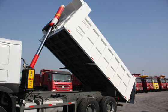 HOWO 12.00R20 Deep Pattern Tire 18m³ Dump Truck 30 Ton