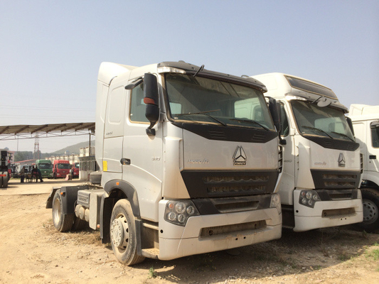 6 Wheels 4×2 HOWO Prime Mover Truck With 35 Tons Loading Capacity Model ZZ4187V3517N1B