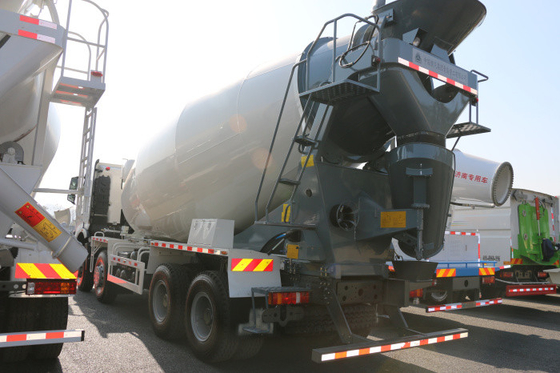 6x4 Concrete Mixer Truck Diesel Fuel Light Duty Commercial Trucks Sinotruk Howo7