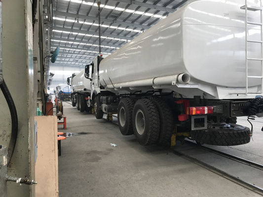 Sinotruk Howo A7 20 Cbm Oil Tanker Truck One Bed Model ZZ1257N4347N1/S0WA-5​
