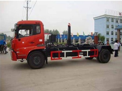 4X2  HOWO Hook Lift Lorry / Waste Management Trucks Small Garbage Transfer Station