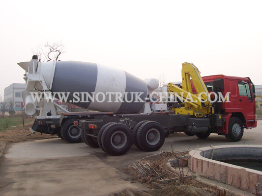 6×4 Prime Mover Truck Mounted Hydraulic Crane Red / Yellow Model ZZ4257N3247W