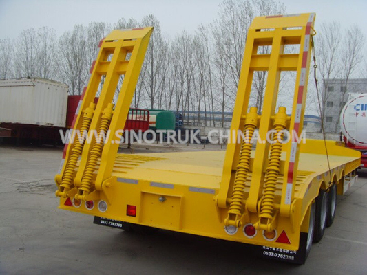13.5M Low-bed Semi-trailer  3 PCS BPW axles 315/80R22.5 tyres  ABS  Optional