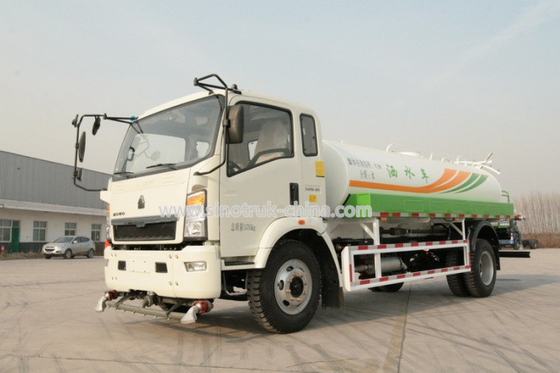 LHD / RHD 4X2 5CBM Water Sprinkler Truck Diesel Fuel Type Size 5995 X 2050 X 2350mm