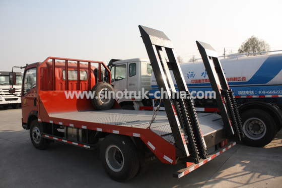 Sinotruk Light Duty Commercial Trucks , 8 Tons Wrecker Tow Truck Color Optional