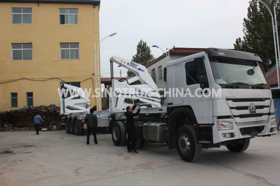 3 Axle Container Semi Trailer With 37 Tons XCMG Side Lifter And JOST Support Leg