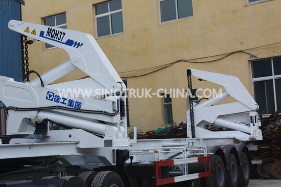 3 Axle Container Semi Trailer With 37 Tons XCMG Side Lifter And JOST Support Leg