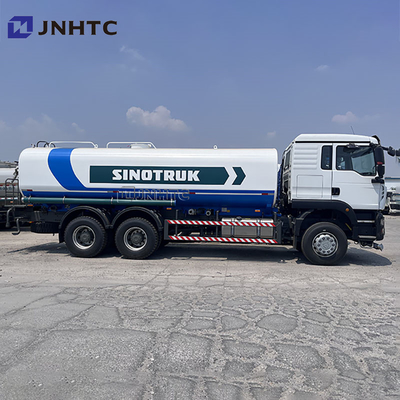 HOWO TX 20000 Liters Water Tank Truck With Water Spray Sprinkler For Street Cleaning Sprinkler Truck