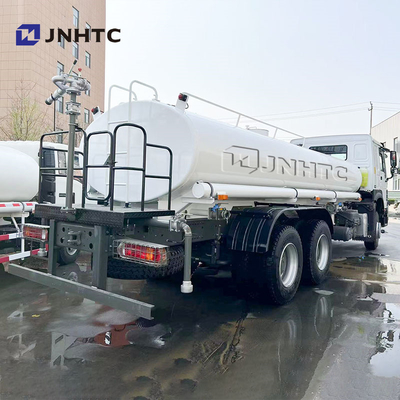 Cheap Price Sprinkler Tank Truck HOWO Water Tanker Trucks 6X4 400HP For Drinking Water Deposit shipment