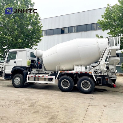Best HOWO Concrete Mixing Truck 6x4 10 Wheels 336HP Concrete Mixer Truck Cheap And Fine