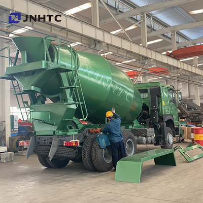Hot HOWO Concrete Mixing Truck 6x4 10 Wheels Capacity Cement Mixing Truck Mounted Concrete Mixer Pump Truck