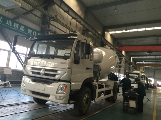 HOWO cement mixer truck  10 wheels Euro 2  10m3 400L Fuel tank