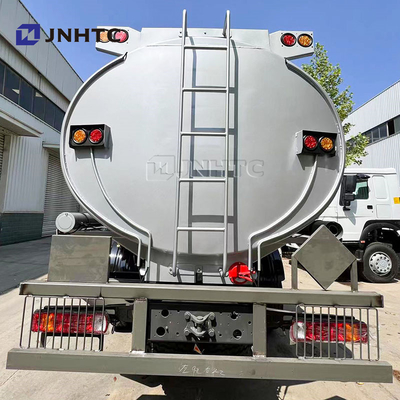 Sinotruk Howo Oil Tank Truck 6X4 400HP LHD Diesel Fuel Oil Tank Truck Good Price