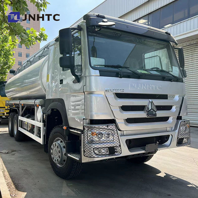 Sinotruk Howo Oil Tank Truck 6X4 400HP LHD Diesel Fuel Oil Tank Truck Good Price