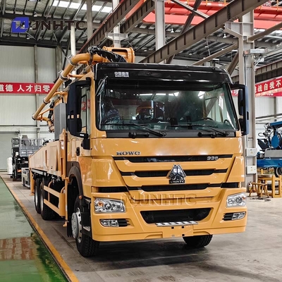 HOWO 6X4 Concrete Pump Truck Euro3 32m 336hp Concrete Pump Truck