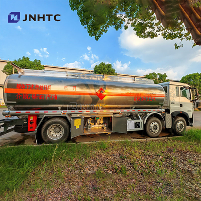 SINOTRUK HOWO Fuel Tank Truck Oil Tank Truck Tanker Truck With 25cbm Full Trailer
