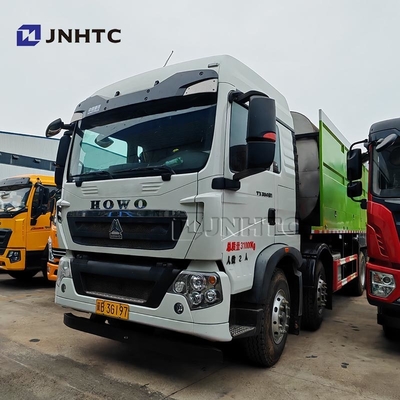 HOWO 8X4 350HP 12 Wheel Dump Truck Chassis With Synchronous Gravel Sealing Truck