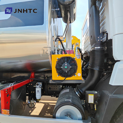 Shacman F3000 Spreader Width Small Bitumen Sprayer Truck Water Tanker Truck Intelligent Asphalt Distributor For Sale