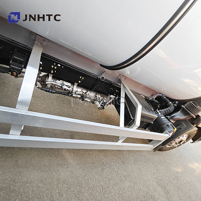 Sinotruk Howo 4x2 Light Fuel Oil Truck Tanker 4200 Liters Diesel Oil Fuel Tank Trucks