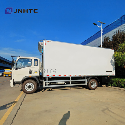 New and Used 10Tons Right Steering HOWO 5 Degree 140HP Frozen Cargo Refrigerator Truck
