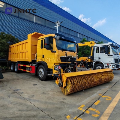 Howo TX Road Salt Spreader Snow Melting Machine 6X4 350HP Suitable Snow Sweeper Truck
