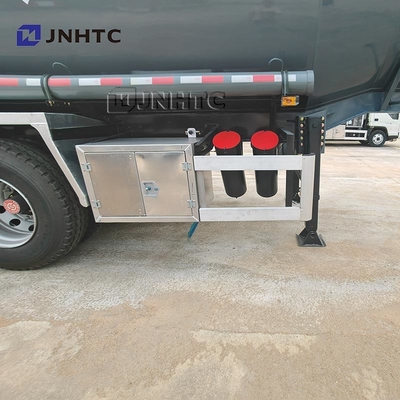 New 3 Axle 55000 Litres Corrosion Tank Semi-trailer / Fuel Tank Trailer Good Price